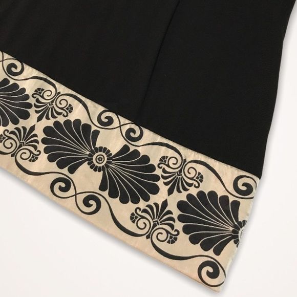 BEBE Silk Blend 3/4 Keyhole Cutout Shift Dress - Picture 3 of 8